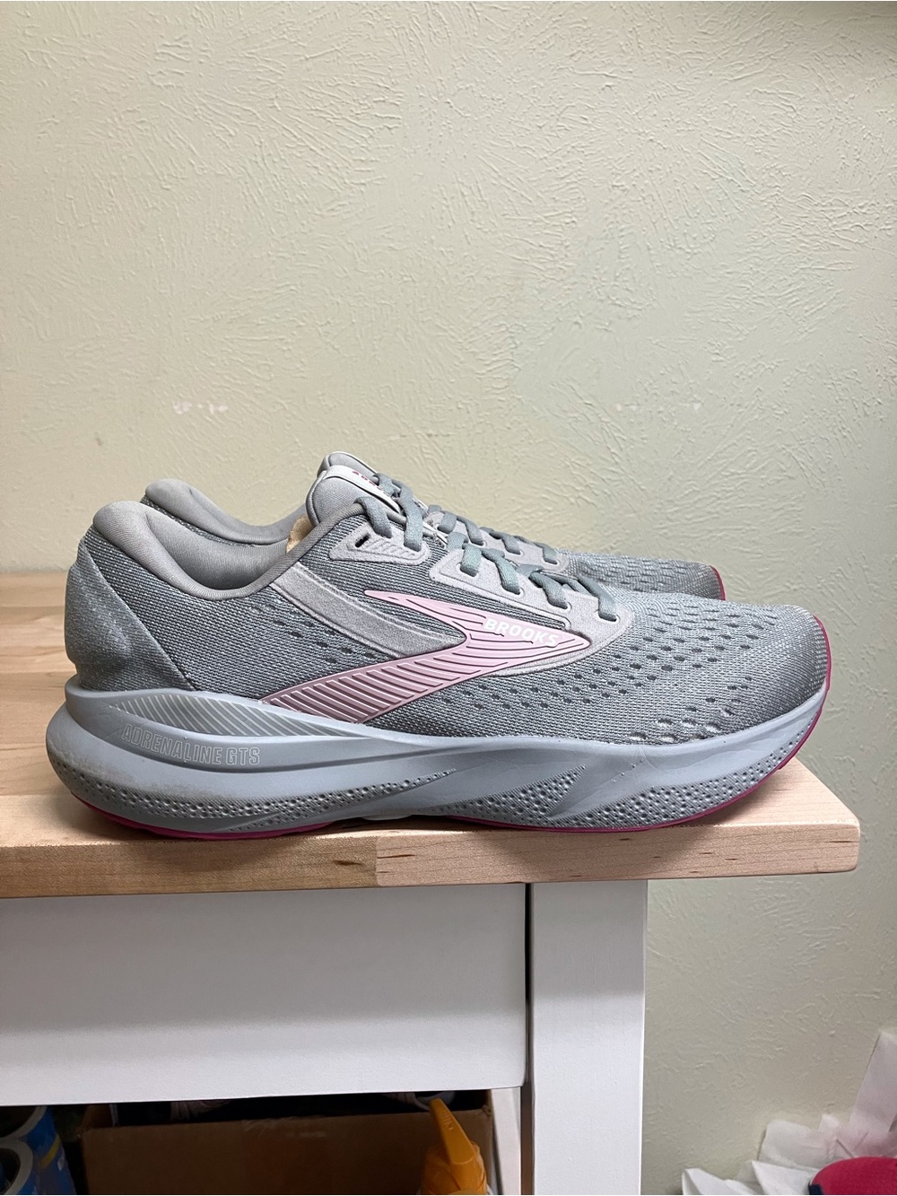 Brooks Women's Adrenaline GTS24